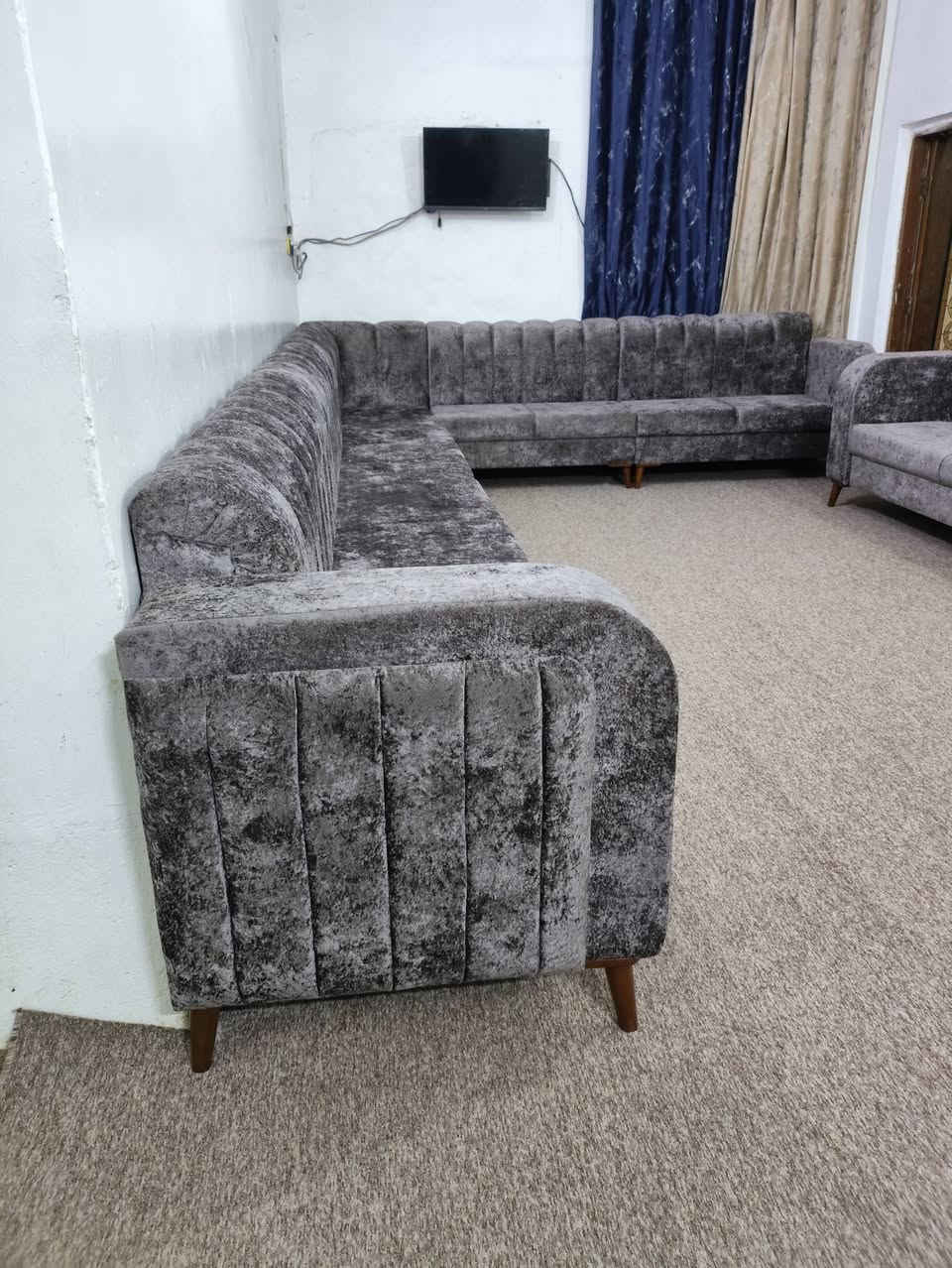 السلام عليكم
تم تسليم طلب الزبون 
ديوان مودرن حسب الطلب  تزكام  درجه اولى 
نجاره علي كاضم 
بابل الحمزه الغربي 
واتساب ***********
