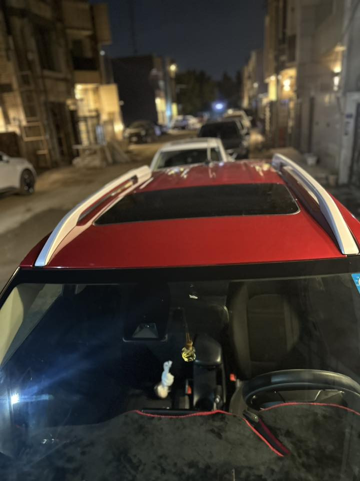 لسلام عليكم
‏2024 HYUNDAI VENUE
رقم بغداد مميز 
مواصفات فول
بصمه ابواب
فتحه
بصمة تشغيل + تشغيل عن بعد 
اشاير جانبيه 
تحكم ستيرن جهتين
مثبت سرعه
تحديد مسار
قياده ذاتيه
شاشه كبيره اندرويد اوتو + كاربلي
منافذ شحن يو اس بي + تايب سي
اوامر صوتيه
تبريد شاشه
كشن حضن مخمل 
درايف مود ماوس
ثلاث وضعيات قيادة 
 عدادات شاشه دجتل
كامره خلفيه دواره
تحذير تصادم
رادار امامي
رادار خلفي
رادار جانبي 
توقف ذاتي امامي + خلفي
نقطه عمياء بالمري
تراكشن مانع انزلاق
ويل كب حجم 17
شاشه اعطال
حساس تايرات
بريك 4 دسك
داخل  اسود 
عدسات ديناميكيه
السياره ماشيه 18 الف ميل  
محرك 1600 دبل نوزل اقتصاديه كلش
( وباقي المواصفات بالشاشه )
السياره جديدة بمعنى الكلمة
ايرباك إستيرين فقط
حادثها دعامية امامية وجاملغ ايسر أصليات مبدلات نفس اللون بدون قطرة صبغ 
السعر 158 وبيها مجال

للاتصال ***********
السيديه
