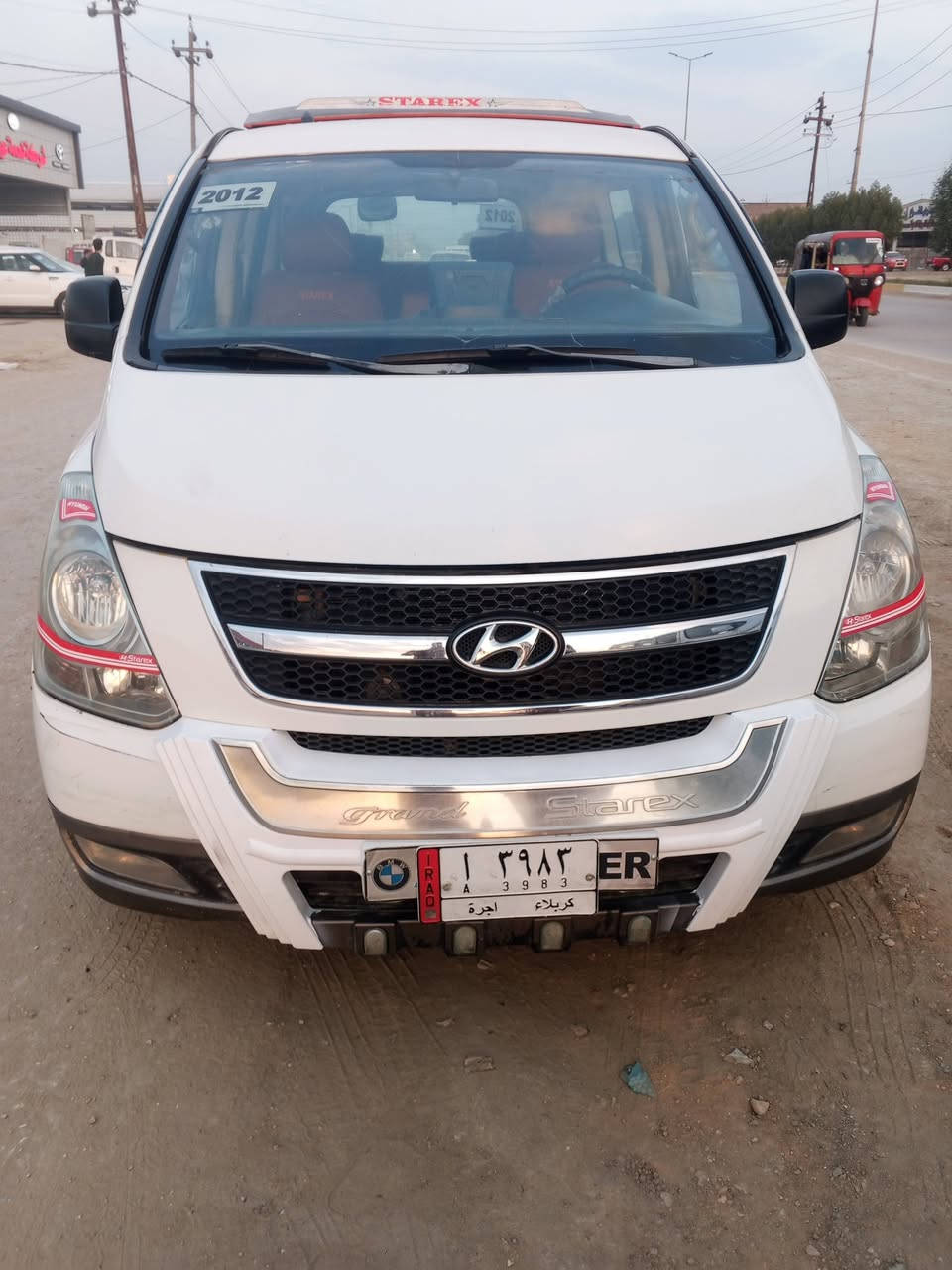 السلام عليكم اليوم عندي ستاركس 2012 سياره بيها شاملغ سبق بدون معجون ولا ضربه اثر شخطهماكينه مكينه حداديه كفاله رقم كربلاء واللي يحب يتصل على هذا الرقم عنواني بابل القاسم السياره 135 وبيها مجال ***********
