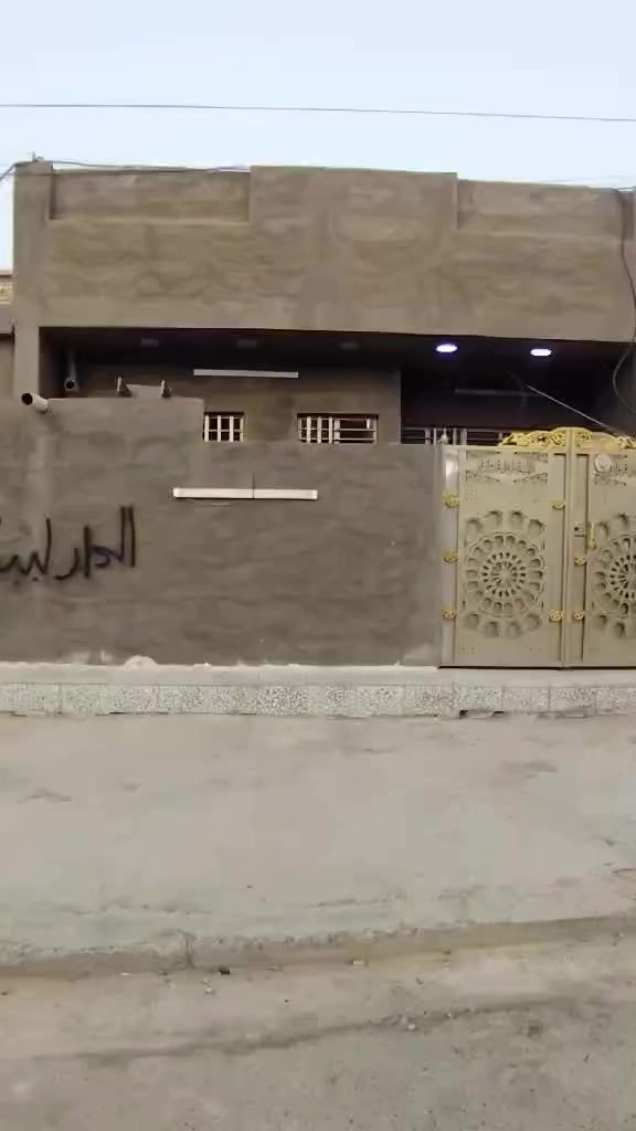 مكتب التحدي للعقارات والمقاولات العامة …
مساحة 85
طابو صرف زراعي سند25
مكان الامانه 
كامل خدمات
***********
