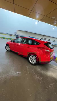 فؤرت فؤكس2013 نظافه 95 بل 100بدون صبغ وبدون حادث   سقف سلايت كير ومكين...