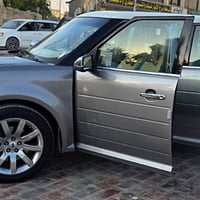 فليكس • ٣٥٠٠ • ٦ راكب