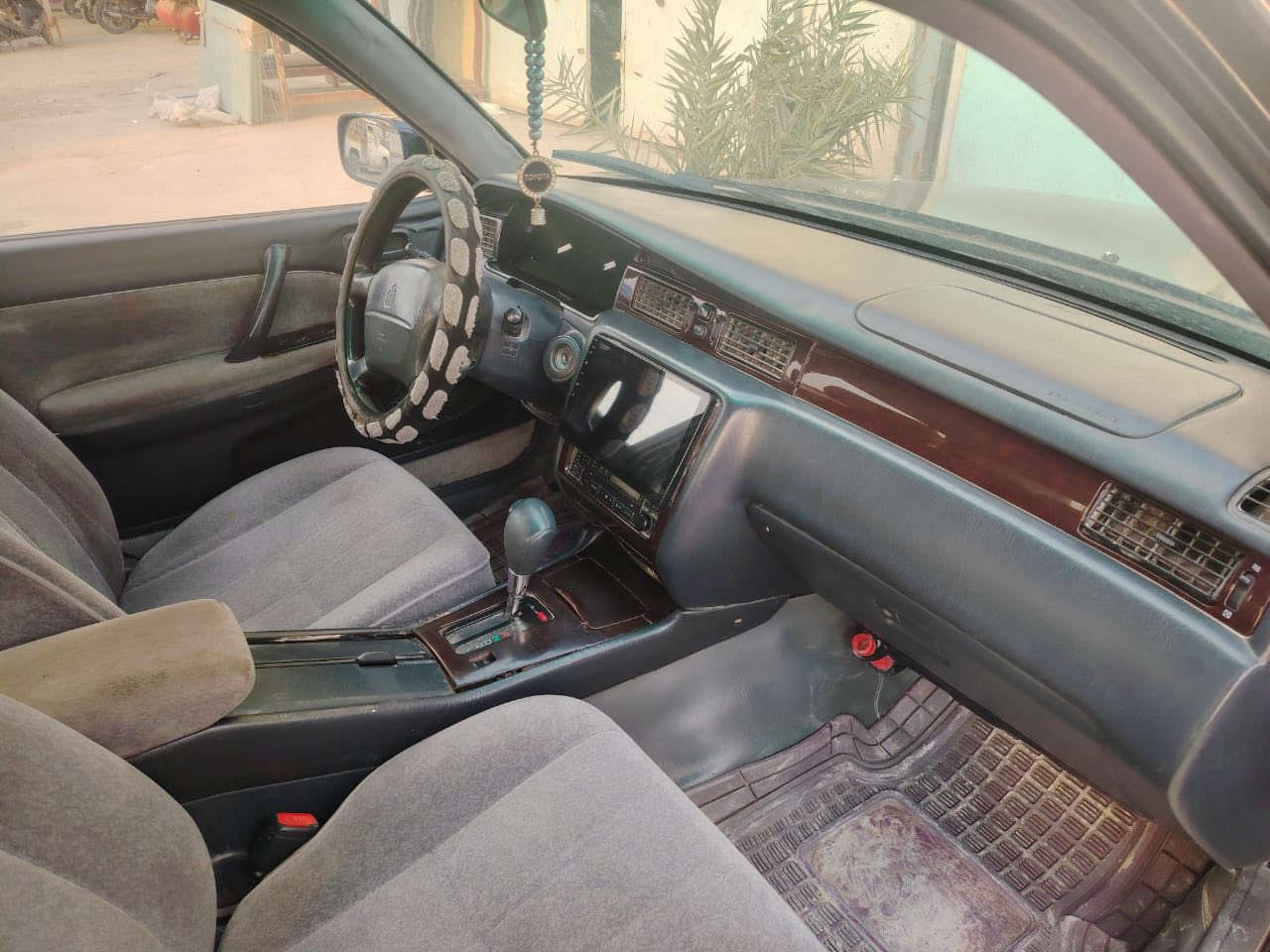 اسلام وعليكم راس الثور رقم بصره بسمي تحويل ثاني يوم مكفوله كفاله عامه من كلشي محور مكان السياره البصره القرنه السياره خير من الله حلوه وجديده واحله من الصور للستفسار التصال عل رقم ‭0771 100 9745‬
