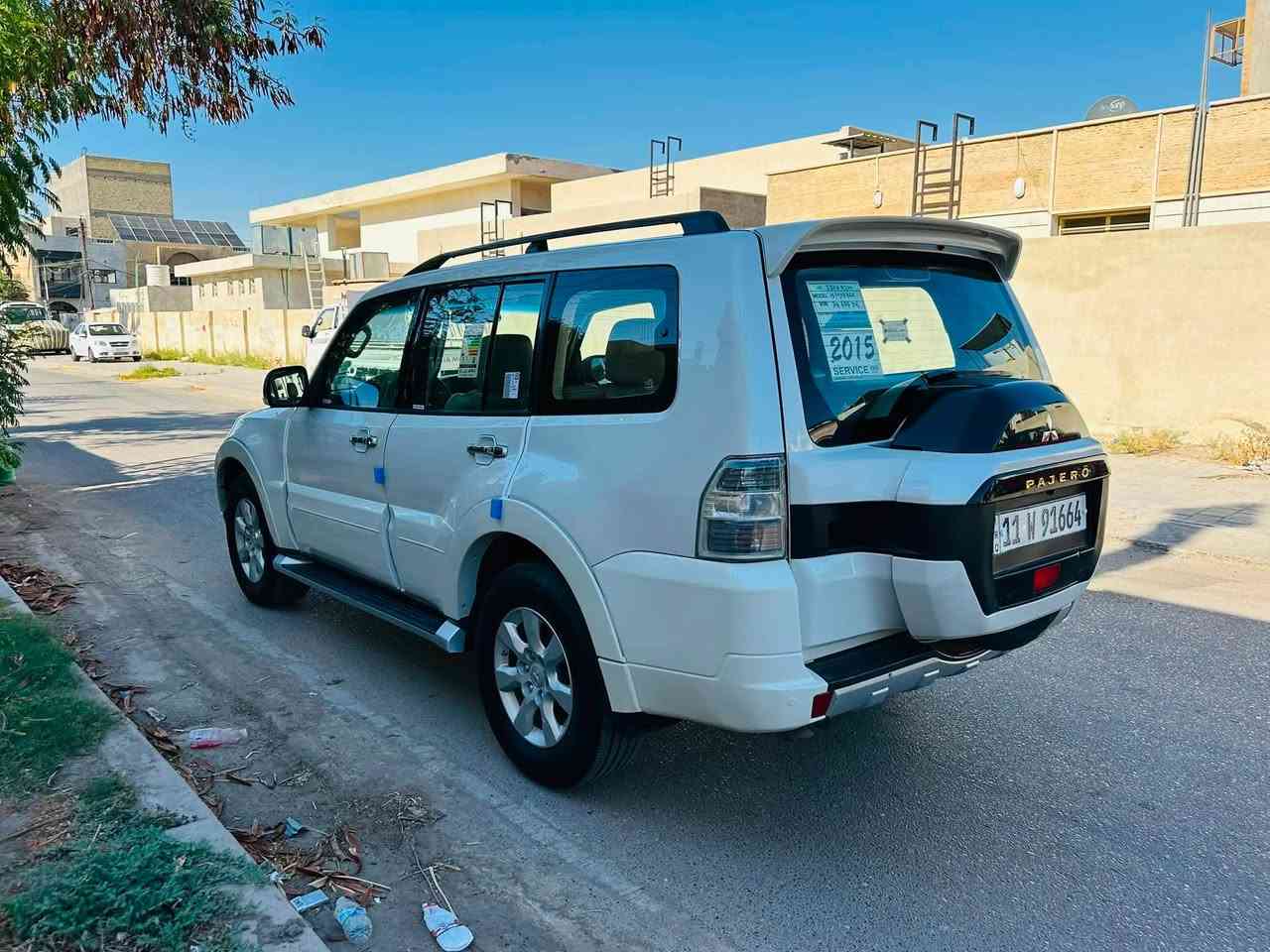 السلام عليكم اخوان
للبيع  فقط وبسعر مناسب 
متسيوبيشي باجيرو 2015 حبتور 
محرك 6 سلندر 3500
كير اوتو 
ماشيه 170 الف

المواصفات
سلايد فتحه سقف
شاشه وسائط اندرويد
كامره خلفيه
دمام صوت بلاد
تحكمات ستيرن 
داخل صاج
كشنات جلد
كشنات كهرباء
7 راكب 
فور ويل 4❌4
حساس خلفي
ثلاث قطع تبريد 
ثلاجه 
رقم سياره بغداد سنويه وهزه جديد
تحويل مباشر 
اخوان سياره بيه قطعه وحده صبغ باب سائق
وشبر تكحيل كارت
مكان السياره بغداد الكرخ
السعر  (153) وبيه مجال 
للاستفسار***********
