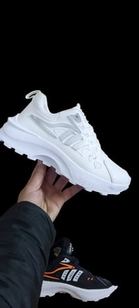 نسواتي • نعل بروتان