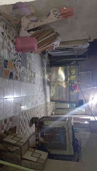 السلام عليكم بيت للبيع تجاوز مكان الزعفرانية شارع المعهد بشارع المنصة
يحتوي على غرفة نوم +ستقبال +مطبخ +ترك +
البيت مطبك سيراميك بس تعبان سيراميك مالته والمطبخ يرادلة تطبيك موجود سيراميك بعده مامطبك 
سعره 17 بي خطين وطني وبي خط سحب 
تفاصيل اكثر ادخل خاص 
***********
