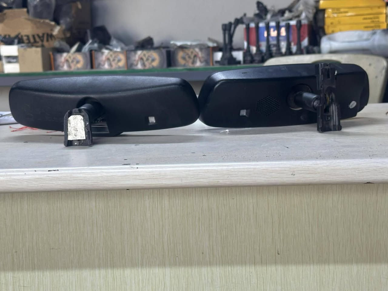 مرايات نيسان التيما تفصيخ من 2008_2018  السعر 30 الف 
العنوان /ديالى المقدادية - الشارع العام- مجاور سونار شهربان : ***********
