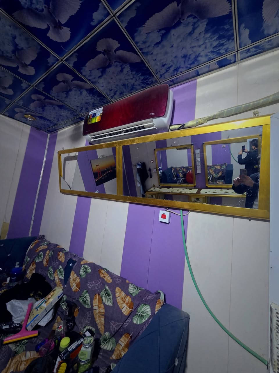 للبيع 👇 والي ياخذهن كلهن اتساهل وياه


**إذا كنت صاحب هذا الإعلان وتريد حذفه لأي سبب، رجاءا أرسل رسالة إلى الدعم الفني**