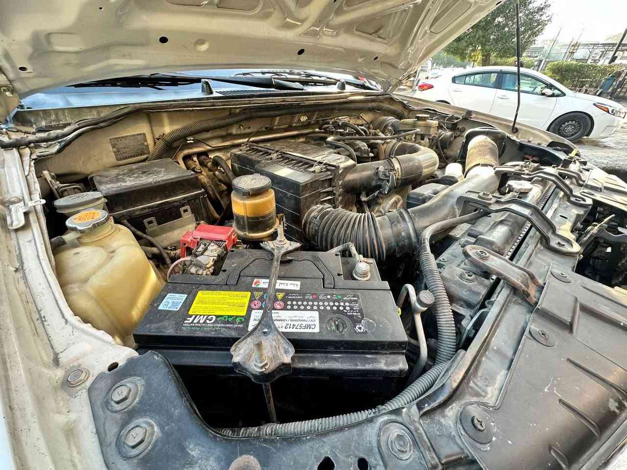 نيفارا خليجي فئة le شمالية رقم جديد العنوان بغداد الجديدة شارع المسبح كير محرك صدر تبريد تايرات باتري كله جديد السعر ١٢٠ ورقة بيه مجال بسيط ***********
