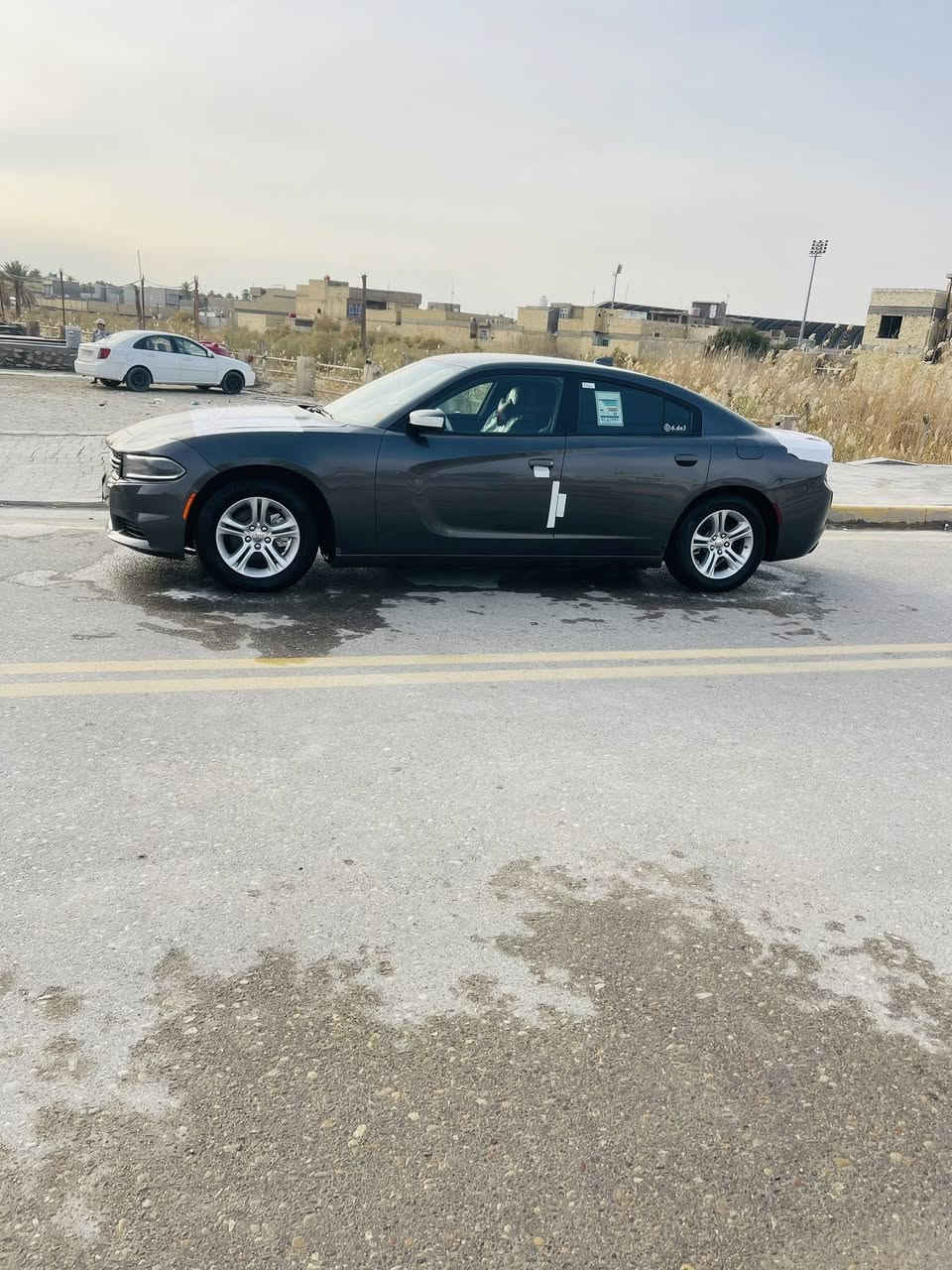 تحيه طيبه 🙂.  دوج جارجر SXT.  مديل 2016. اصل.  مكينه 3600حادث جاملغ وبنيد بدون عابر مكينه كير اكسل حداديه تخم تاير كله جديد رقم مثنى تحويل شرط مكانها سماوه مركز. بيع او مراوس. اي ستفسار  خابر وتدلل ***********
