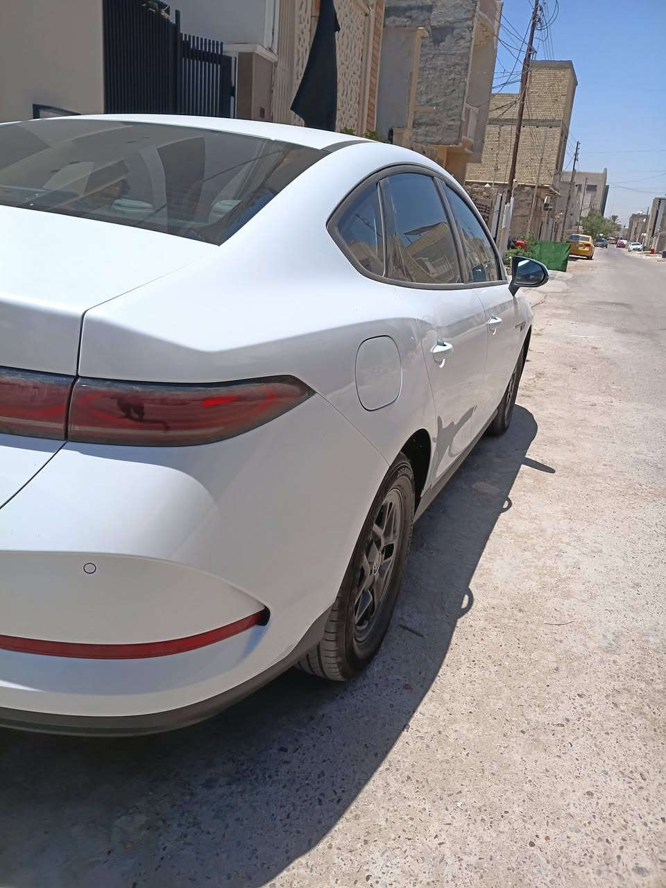 السلام عليكم كن بلاص زيرو ٢٥كفاله عامه رقم بغداد بسمي ماشيه ٤٠٠٠الكلي سعر ١٩عنوان بغدادلستفسار ***********

