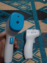 طلع لي هذني القطعتين ما اعرف هذا شني سعرهن اثنيناتهن  خمسه عنوان بغداد...