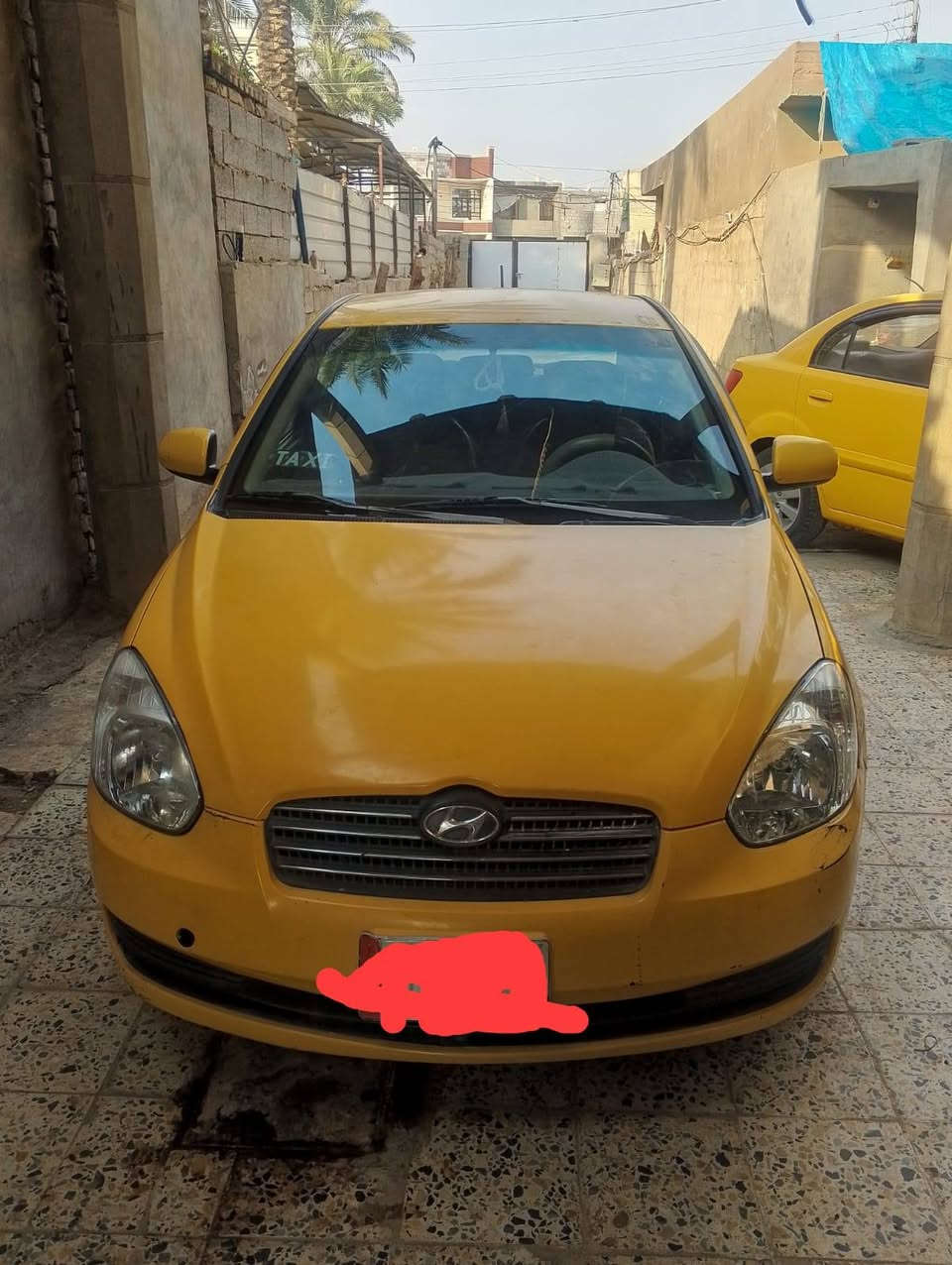 اكسنت امريكي حادث بسيط 2010 السعر 90 وبيه مجال ***********
