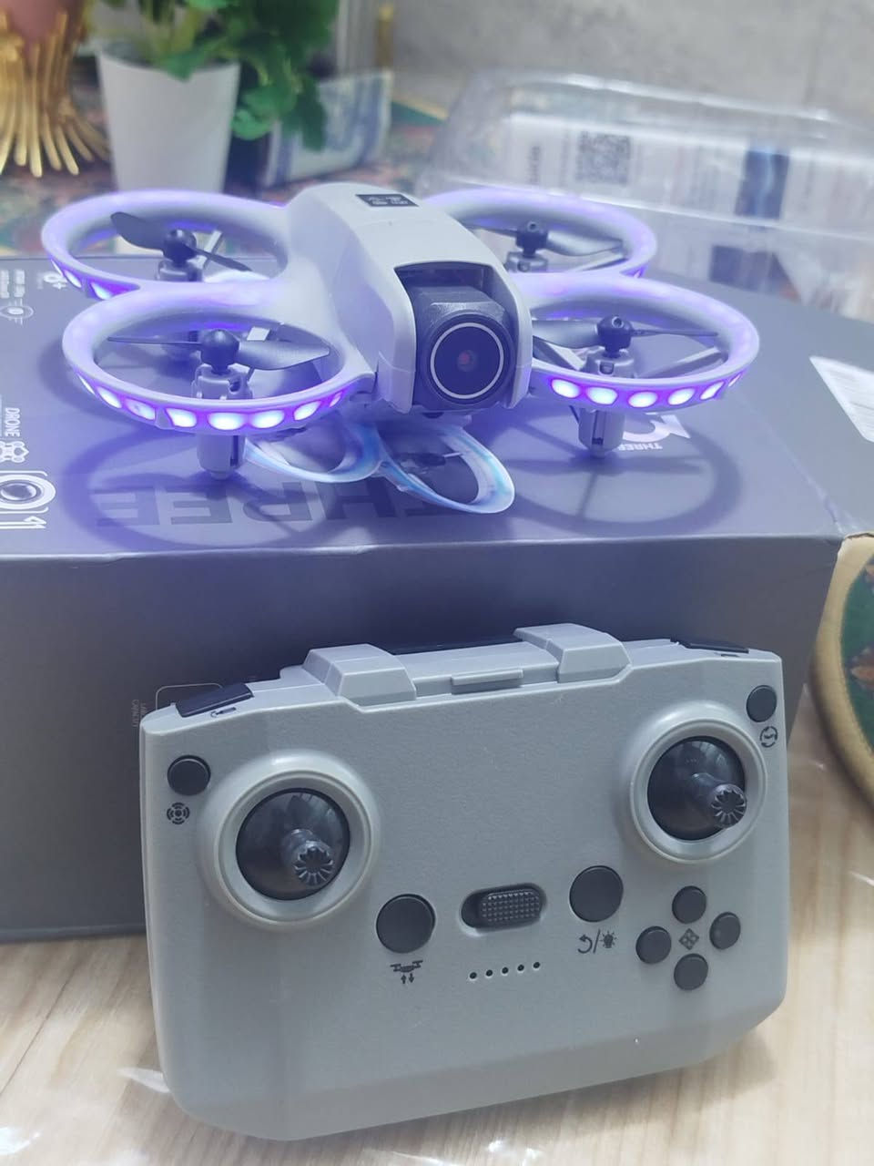 شباب السلام عليكم درونات للبيع 180 قفل ***********
