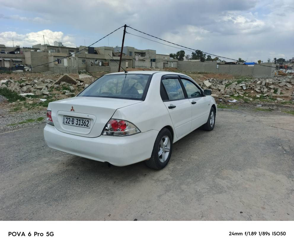 لانسر موديل 2010كير تؤماتيك
مه كينه گوره كيرو كه كينه به شرت
رقموو سنه وي نويه به ناوي خؤمه 
6بارجه سبوغه جه مبيكي پشتي 
هه يه قباغ جاملغه كي كؤرايه 
سحر 62ورقه و مجال*********** أربيل, العراق
