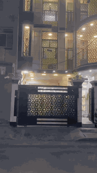 سلام عليكم البيت ملك طابو مساحه ١٥٠ متر العنوان البلديات قرب مخازن الإسمنت ***********
