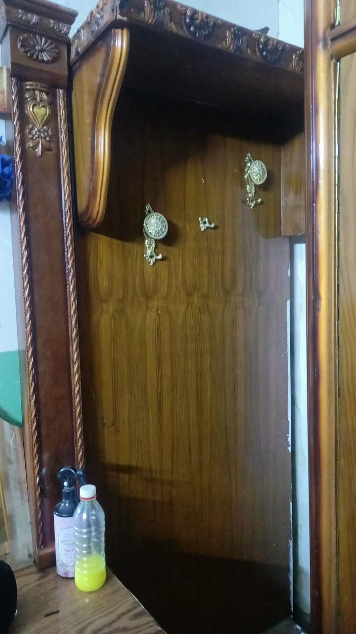 بغداد لنهروأن سعر ٢٥٠ لميز يحتاجله مرايه كنتور وداخله نضيف


**إذا كنت صاحب هذا الإعلان وتريد حذفه لأي سبب، رجاءا أرسل رسالة إلى الدعم الفني**