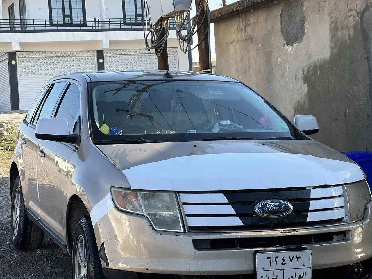 السلام عليكم سيارة ايدج موديل 2007 السياره نظيفه رقم سليمانية السنويه نافذه شرط التحويل 
السياره خير من الله مكينه وكير بشرط ترايك البصره  مكان السياره صلاح الدين بلد رقم صاحب السياره اتصل وادلل ***********
***********
