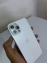 ايفون 12 برو ماكس • ٢٥٦ • ظهر مكسور