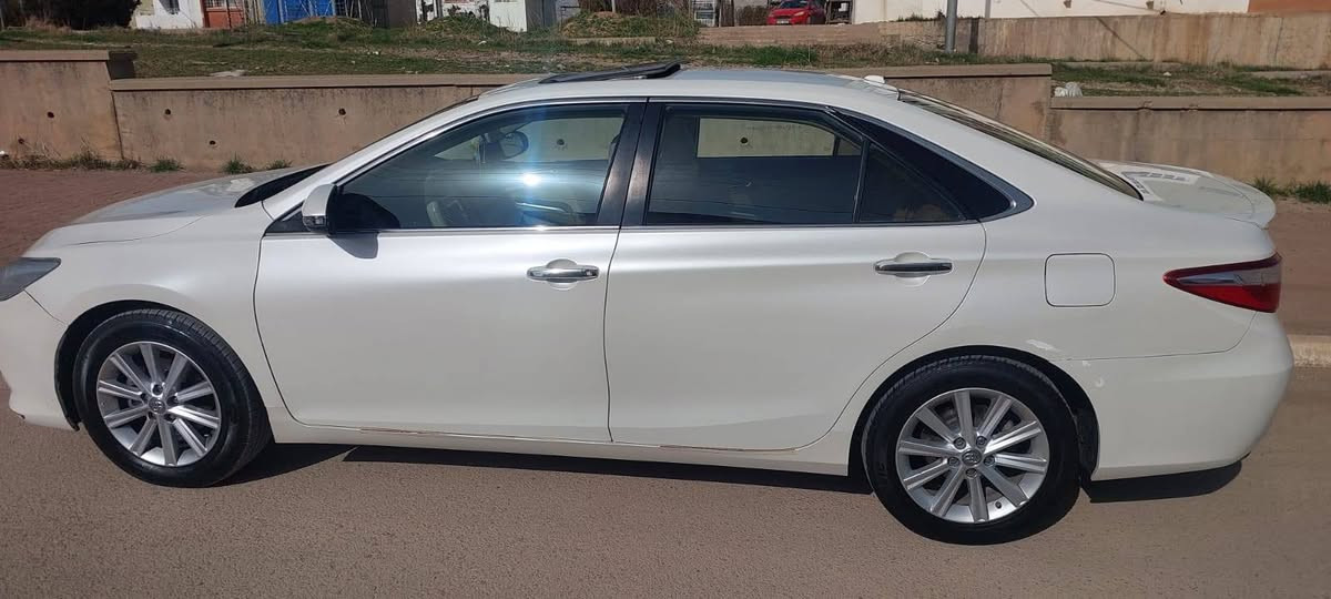 تۆیۆتا کامری 2016 مواسەفات خلیجی
فول مواسەفات GLX
ڕەنگی سپی سەدەف
سڵاید،ناوزەرد،کوشن جڵد
کوشن کارەبا،سوکان ڤۆلیۆم،ئیکۆ،پەردە،
تەحدید سورعە
دوو بەسمەی لەگەڵدایە
۱‌‌‌‌‌۷٥٠۰۰ کم ڕۆشتوە
سەنەوی تا  مانگی ۱۱ ساڵی ۲۰۲٦ تازەیە

سعر: لە کۆمێنت داوای بکە ڕاستەوخۆ بۆت دێت 📩 

بەشەرتی گێڕ و مەکینە هیچ کێشەی نییە 
بەشەرتی غەرامە و تەحویل
۳ پارچەی پێشەوەی بۆیاخە
یەک بست ساردی هەیە چەمەلەخی دواوەی سایەق

 ژمارەی خاوەن سەیارە 
***********
