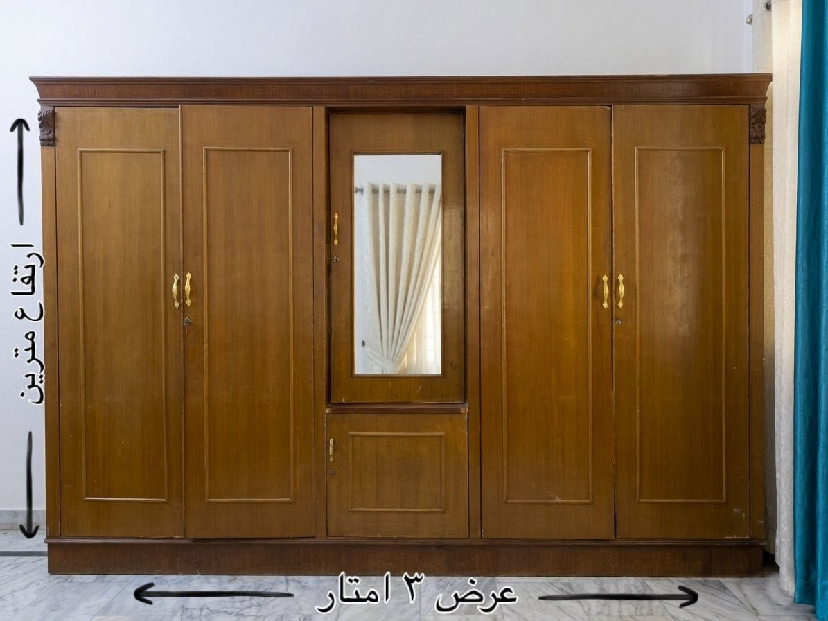 البيع داخل بغداد فقط 
السعر ٢٠٠ قفل مع نقل وشد
 اليتعامل ليدخل ابد 👎🏻🚫
كنتور كبير نوعه صاج عراقي اصلي
مكون من ٥ ابواب كما موضح 
العرض ٣ امتار
 والارتفاع مترين
 ونزال ٦٠
الشراي يدخل عالرقم واتساب 
***********
