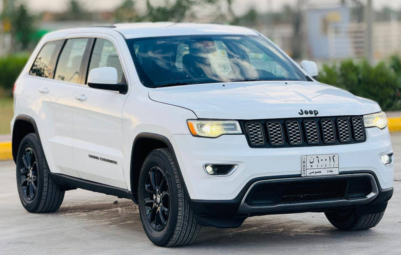 موديل 17 السياره بيها خانه واكفه مااعرف مجول نوزل بستم  لاريدو عاديه ترهم مراوس او بيع ااسعر ١٧٠
