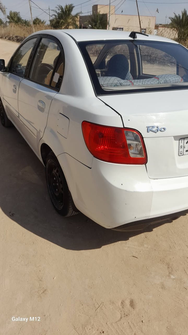 كيا ريو خليجي ميكنه ١٦٠٠ سياره مكفوله من فتح وتبديل مكان رميثه تفاصيل ترهم قصاد  *********** موديل ١١
