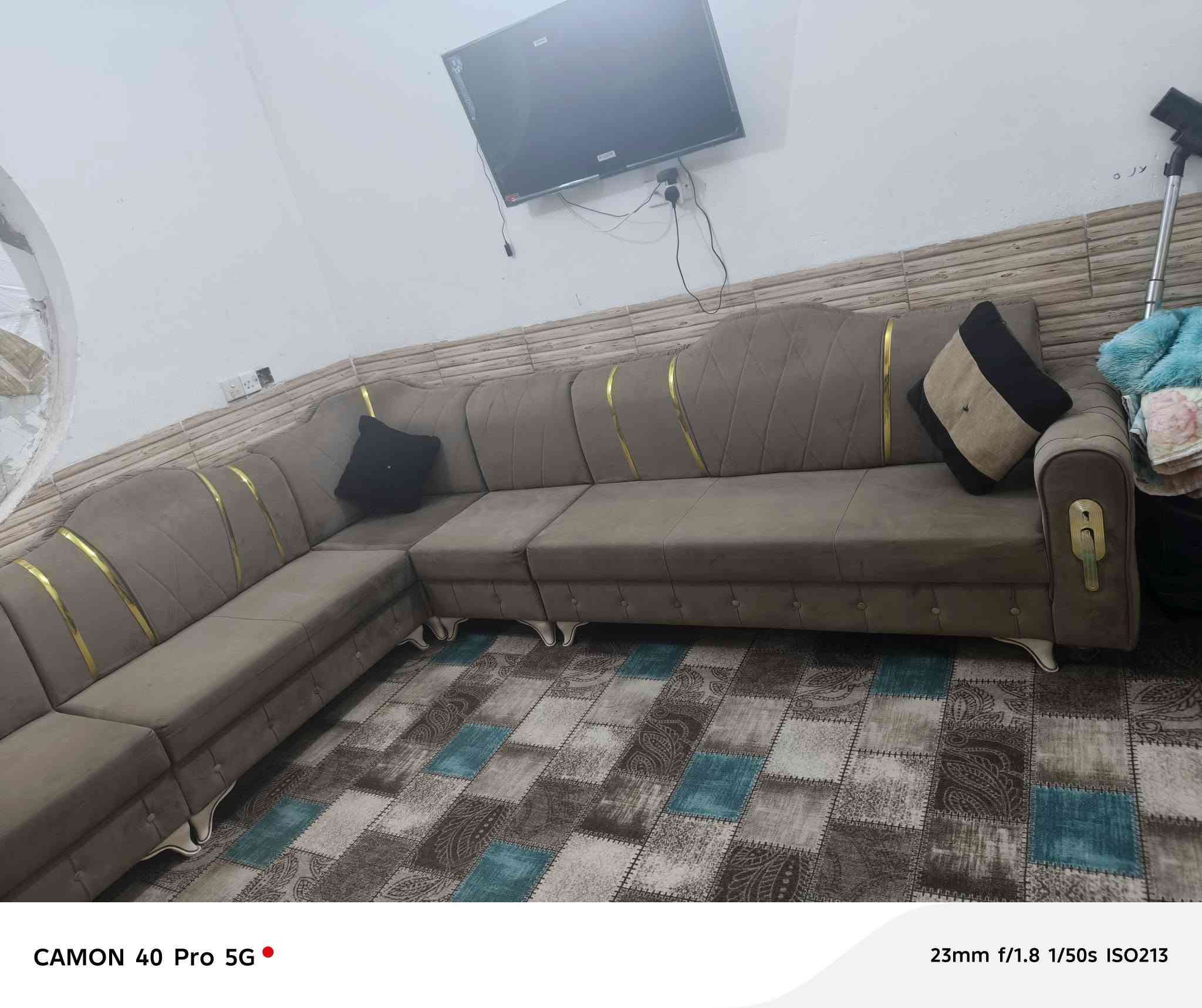 سلام عليكم تخم كامل للبيع كربلاء طريق الحر وره مستشفى الوارث التواصل ***********
