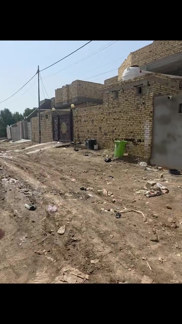 السلام عليكم
بيت ٢٠٠ متر حي اور الثانيه. 
مطلوب ٧١ مليون قسط الشهري ٣٩٥ الف .
باليد ٦٢ مليون .
التفاصيل كله بالمنشور الشراي يتصل على الرقم ***********

