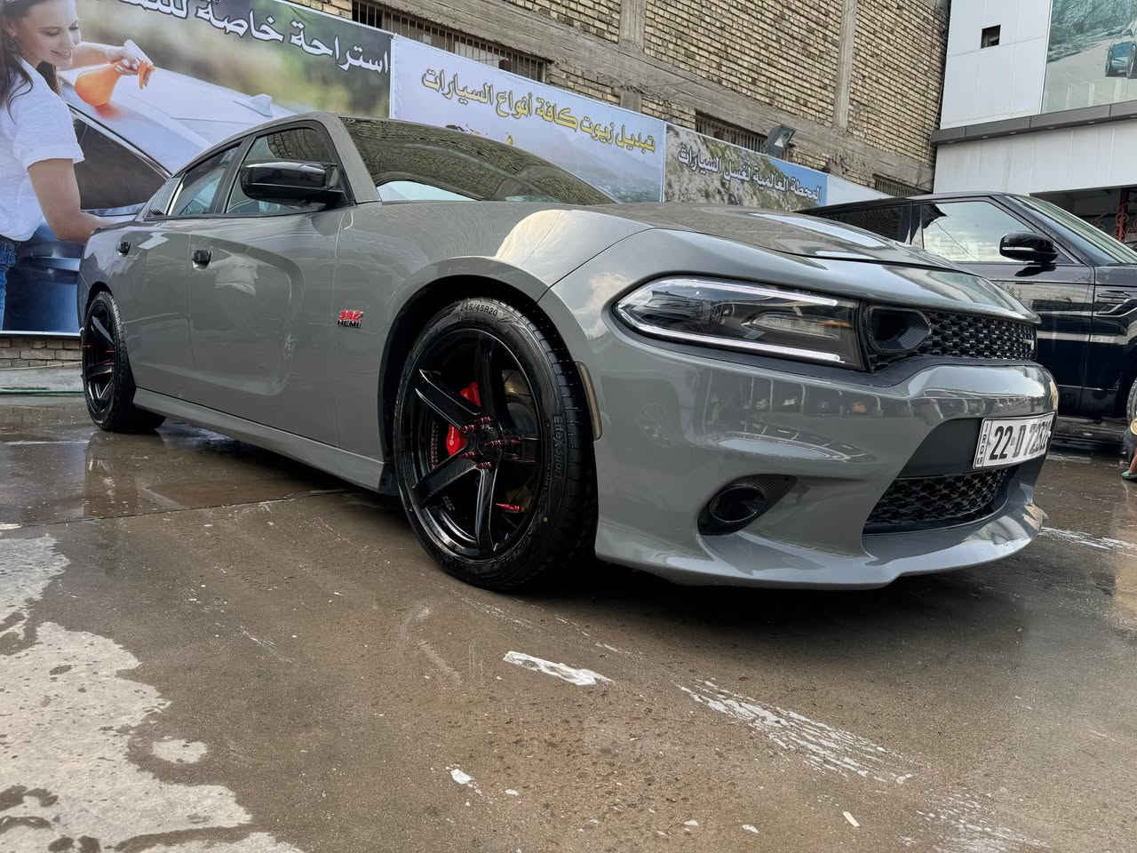 من رخصت الادمن

‎دوج جارجر سكات باك . Scat Pack . 

‎ الموديل : 2019 . (خليجي ) .
‎المحرك : SRT . V8 . 6.4L .
‎42,000 العداد

‎ المواصفات
‎*  نقطة عمياء . 
‎* مكابح رياضية (برمبو) . 
‎* لايت LED . 
‎* فتحت سقف (سلايد) . 
‎* كاميرا خلفية . 
‎* امكانية التحكم بوضعيات المقود كهربائيا . 
‎* كزوز سستم . 
‎* حساسات خلفية . 
‎* ويل قياس 20 أنج 
‎* سستم صوت ALPINE . 
‎* تشغيل عن بعد . 
* Bee 🐝 مقاعد رياضية من الجلد الفاخر . 
‎* ذاكرة لحفظ وضعيات الجلوس (ميموري) . 
‎* المقاعد الأمامية تبريد وتدفئة . 
‎* المقاعد الخلفية تدفئة . 
‎* نظام خرائط GPS . 
‎* شاشة كبيرة قياس 8.4 أنج اوپشنات SRT 
‎* تدفئة ستيرن . 
‎* كير شفتر بالستيرن . 
‎* جناح خلفي . 
‎* بلوتوث تلفون . 
‎* محدد سرعة . 
‎

رقم اربيل
مكانها بصره
الرقم 
***********
