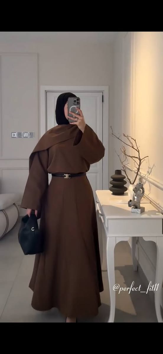 كولكشن  العيد🍒✅
طقم قطعتين + سكارف 
خامه-دابل ايطالي
الالوان:-جوزي اسود   
38 40 42 44 46 48
للحجز دايركت 

#ضيفو #متابعين_انستقرام #متابعة #يستحق_المتابعة #تستحق_المتابعة #فولو_مي #فولو_باك #فولوباك #بيع_فولورز #فولو4فولو #اكسبلور


**إذا كنت صاحب هذا الإعلان وتريد حذفه لأي سبب، رجاءا أرسل رسالة إلى الدعم الفني**