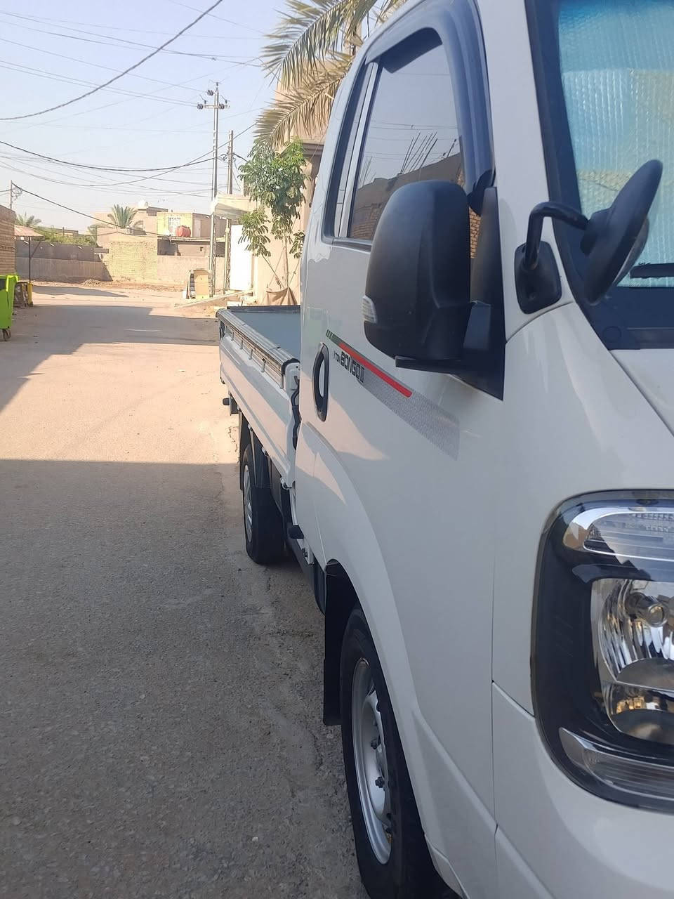 السلام عليكم سياره كيه حمل كاز رقم قادسيه دولي السياره فول وربع ست دكم رادار امامي وشاشه وكامره خلفيه السياره تبريد لمس ادبلو سائل كير عادي السياره كفاله عامه 2022 سعر 220وبيه مجال مكان النجف الاشرف رقم ***********
