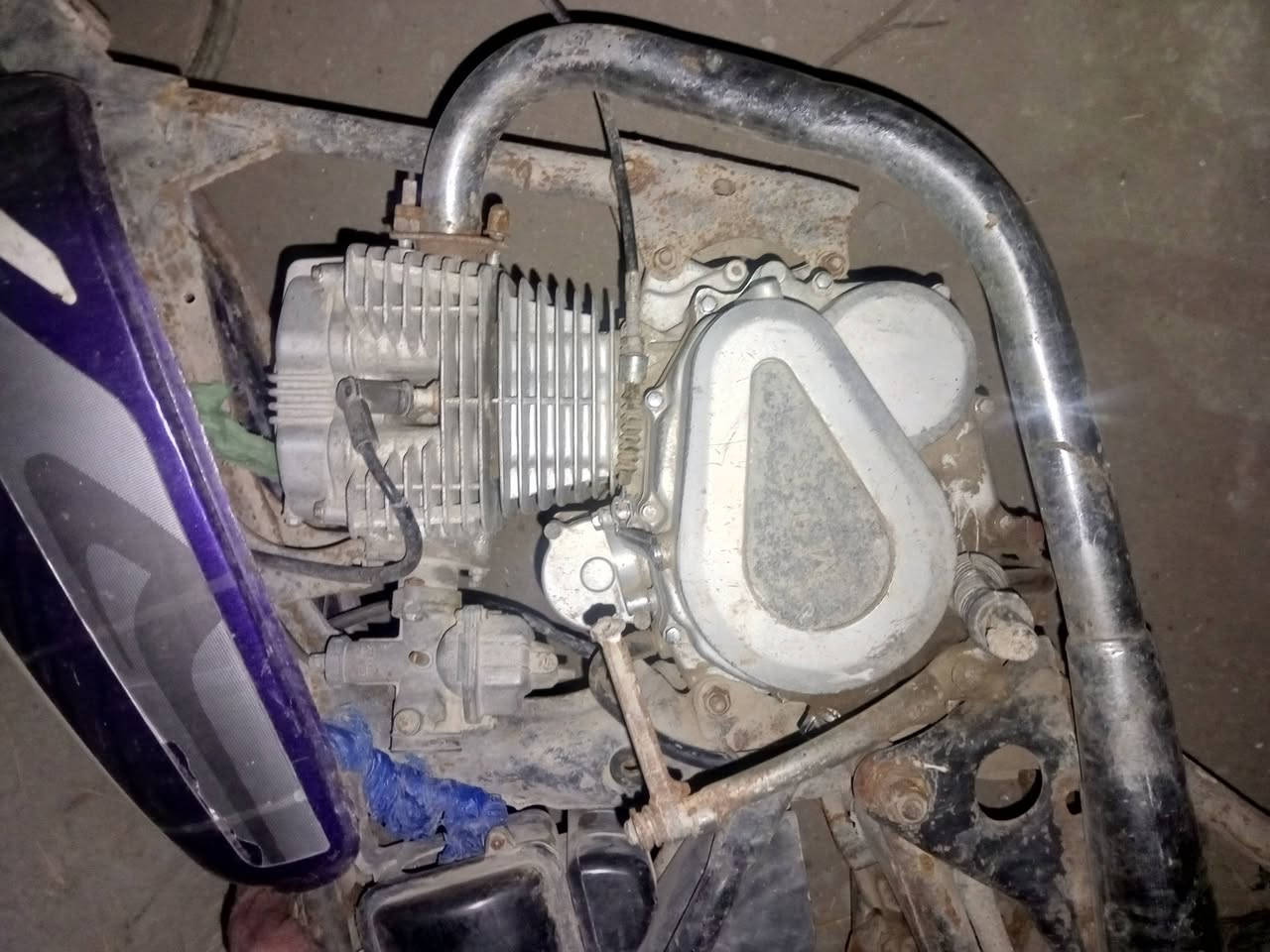 دراجة للبيع كلك الدراجه عوزه بس ولفات الاستفسار اتصل على الرقم ***********
سعر 130 وبيه مجال للشراي
