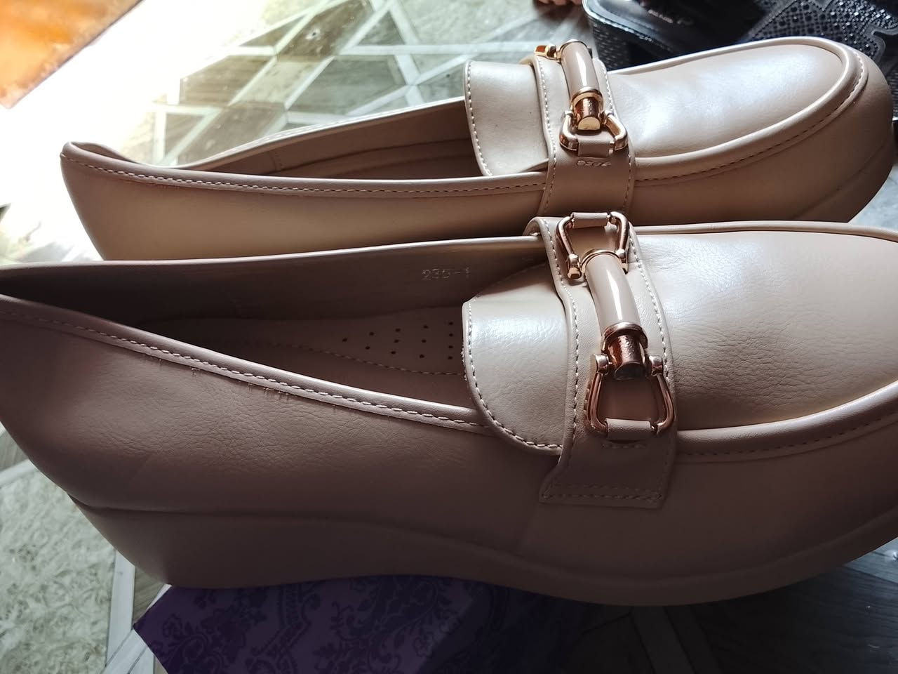 بنات عيني محل تصفيه ربع سعرهم على سبعه


**إذا كنت صاحب هذا الإعلان وتريد حذفه لأي سبب، رجاءا أرسل رسالة إلى الدعم الفني**