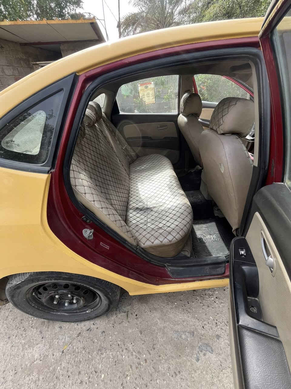 السلام عليكم النترا ٢٠٠٨ رقم بغداد انكليزي حادثها بالصندوك ،
ويمي مبدل جاملغ امامي مكينه ٢٠٠٠ دوش مكينه وكير مكفولات تخم تاير جديد بيها طخات خفيفه تبريد شغال مصفره هيئه وغرامات سنويه ٢٠٢٨ تحويل ثاني يوم مكاني بغداد الدوره السعر ٩٠ وبيها مجال

للتواصل ‭٠٧٩٠ ٢٥٨ ٨٥٧٢‬
