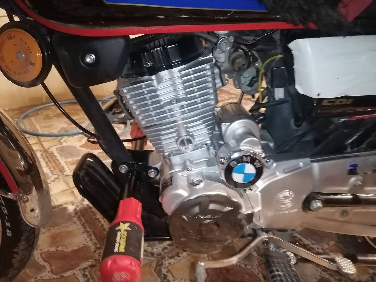 سلام عليكم دراجه نامي برو هونزده 24حيل نضيفه سبانه مطاخه صالنصهs600 دراجه مصروفه عليهه هواي ومرتبهه
مكان خانقين موجود رقم واتساب***********
