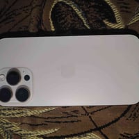 آيفون ١٦ برو ماكس • ٢٥٦ • باتري ٩٨٪