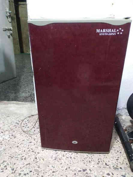 حامخانات للبيع نضيفات وجامخانة باب كبيرة هية والباب كاملة وثلاجة ٥ قدم نضيفة للبيع عنواني بغداد العبيدي الاسعار علا الواتس اب *********** بغداد
