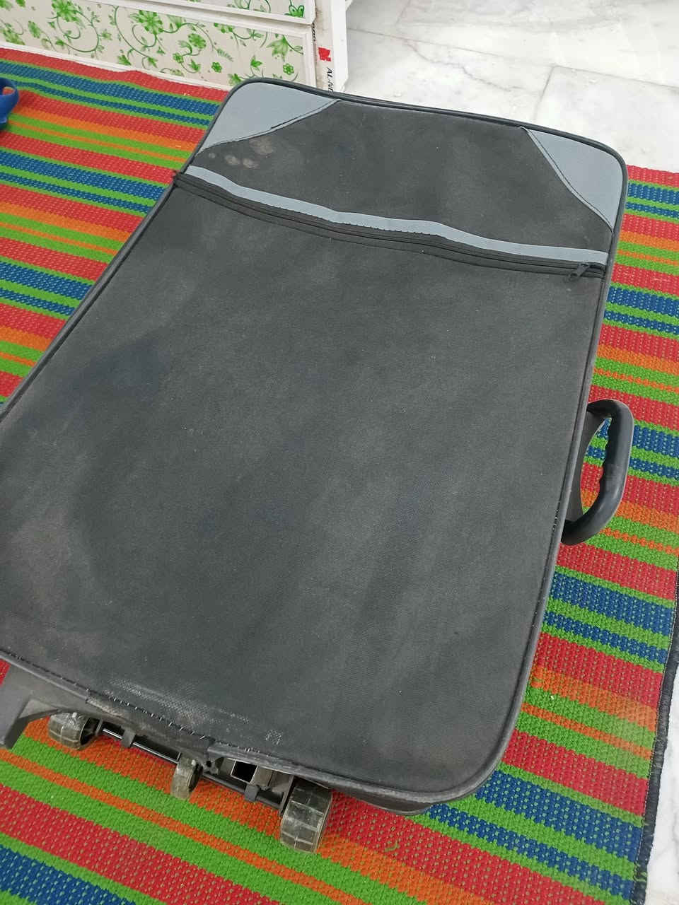 جنطه سفر مستعمله للبيع سعره 25قفل للتواصل وتساب ***********
