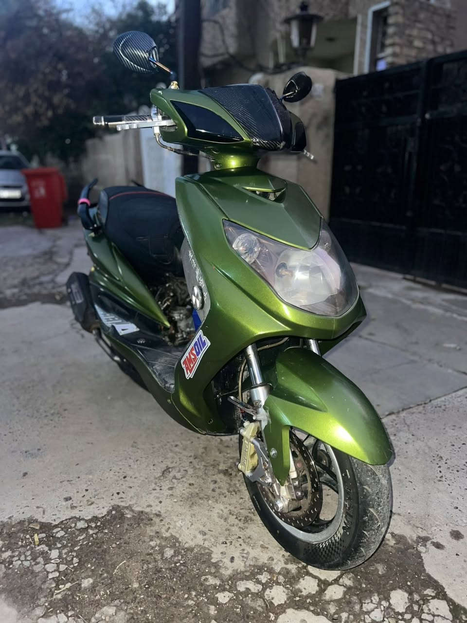 سلام عليكم فحل كابريتر مكينه كلش قويه ممعروفه شغل خارج كله مطابق واصلي
صدر جمسي فضي
فج وفلنجه برمبو ذهبي 
ملاقط ستيل
صونده عمبار 
جاملغ رياضي 
قبق فلاوين 
صالنصه صجميه هجم
دواسات ستيل
يدات بريك ستيل
زوج تايرات جلاتين 
دبلات خلفيه ام لبطل 
عقل رياضي 
كابريتر عكس اربع براغي
اشاير جانبيه رياضي 
كشن رياضي 
سبايدر قطعتين رياضي
بكلايت رياضي 
قاعده رقم
زوج كلجات مطابقات رياضي هجم
شمعه مكينه
قبق بانزين رياضي
ستان صفح رياضي 
فراك بريك رياضي
قطره اكسل رياضي
قطره دهن رياضي
يدات بانزين رياضي
 عضمه سكليتر رياضي 
مري رياضي 
دراجه مليانه براغي رياضي وتزويد كله اصلي كدامكم
السعر خاص:***********
