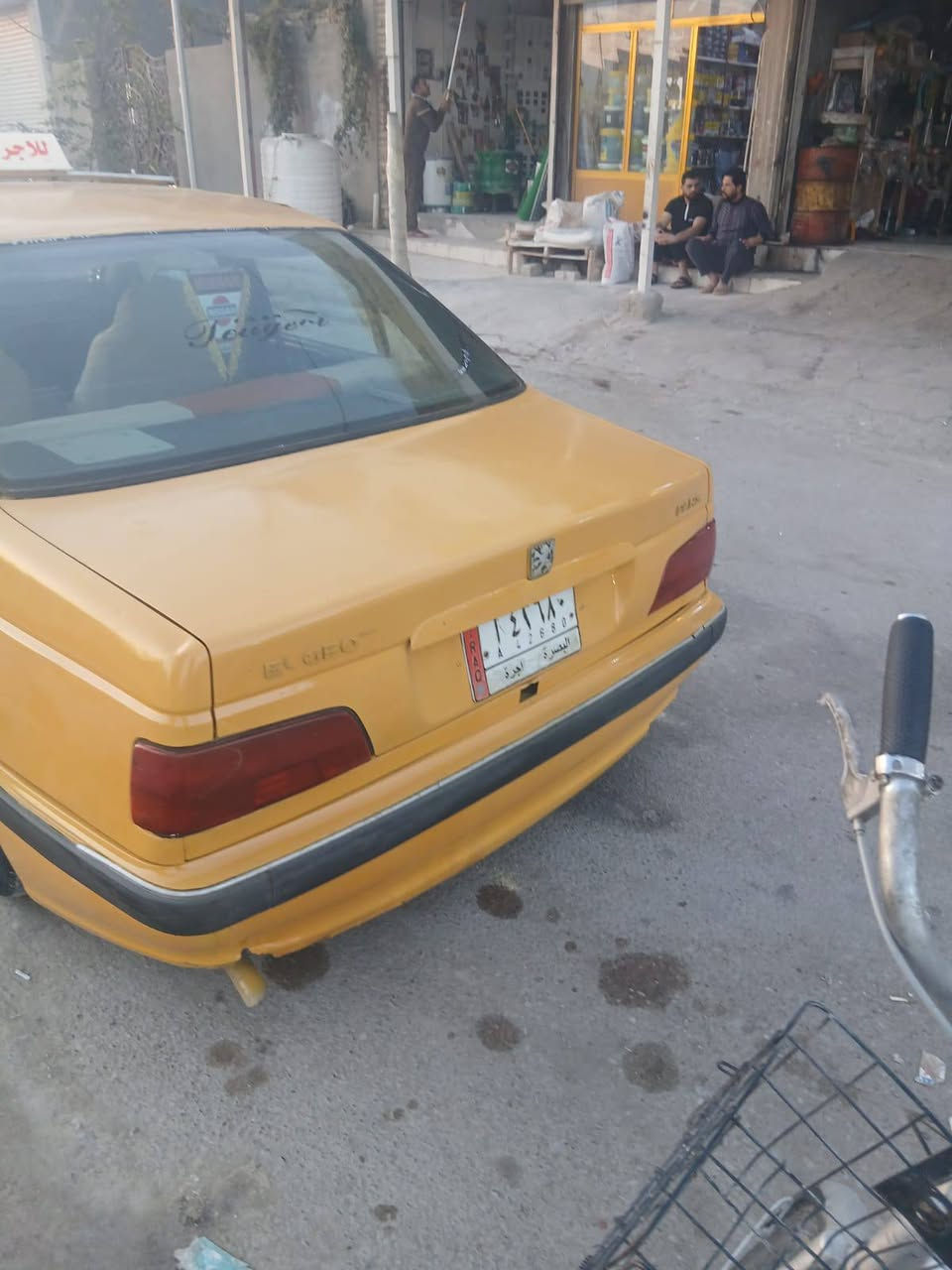 السلام عليكم بيجو بارص مودايل 2011مكينه وكير وداديه خير من الله سنويه مامنتهيه غرامات مصفره هيه عل مشتري السعر 16وبيه مجال قليل المكان الناصريه الفضليه لتصال ***********
