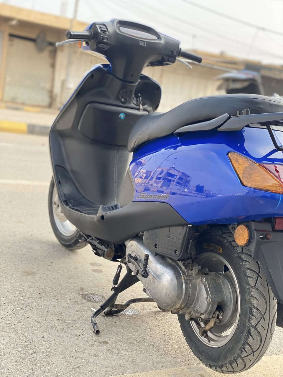 سلام عليكم 👋🏻
سبيسي ماليزي للبيع ☑️
 
دراجه جديده معنى الكلمه  ☑️

دراجه خرسه من تشتغل ☑️

الكهربائيات كلها شغاله ☑️

دبلات جدد تايرات جدد☑️
 
ماعوزها برغي واحد  ☑️
 
مكان واسط قضاء الحي 📍

☎️***********
