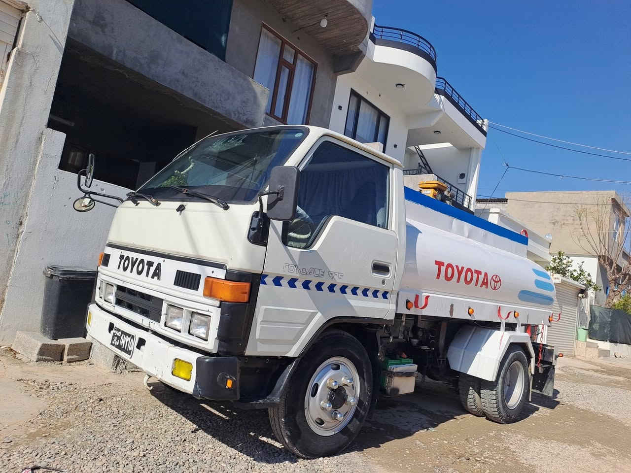 بەناوی خودا
14بی گێڕ   مەکینە   ئەکسل  شانسی  هەمووی بە 

شەرت . ئاڕمی هەولێر   78 گڵا و معامەلە

***********         ***********

هونەر قادر   دەربەندیخان
