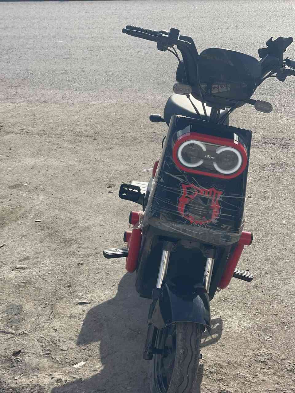 مأطور شحن وطنية حجم 20
بطاريه/5

شحنه 3ساعات يفول 

3نمور أقصه نمره45

يمشي اكثر من30km

السعر /250


**إذا كنت صاحب هذا الإعلان وتريد حذفه لأي سبب، رجاءا أرسل رسالة إلى الدعم الفني**