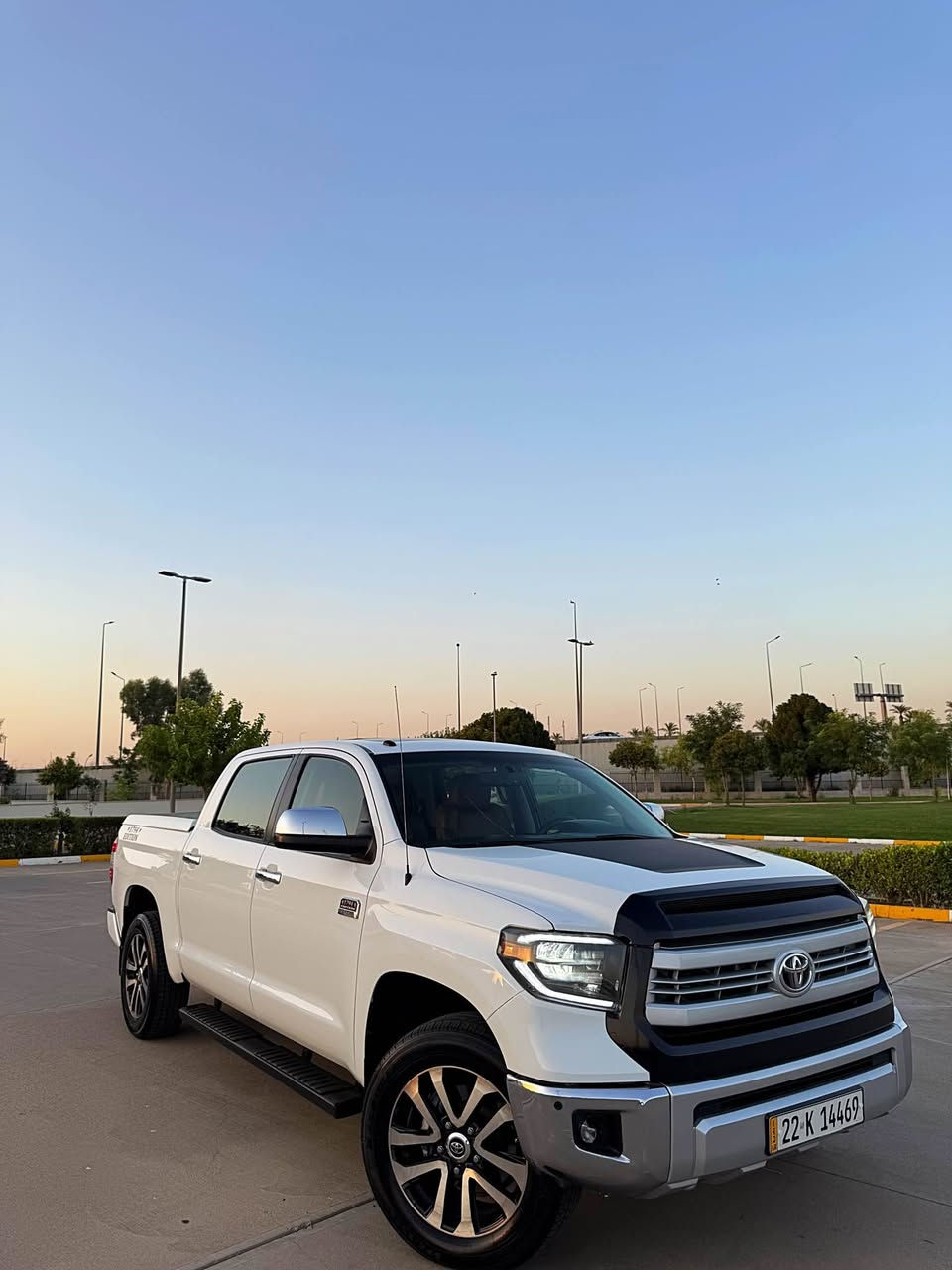 {Toyota tundra 2014}
~~~~~~~~~~~~~~~188$🔒~~~~~~~~~~~~~~~~
    (تويوتا تاندرا ٢٠١٤ وارد امريكى كلين بدون صبوغ )
          (مواصفات خاص ١٧٩٤ اديشن فول فول )

موديل : 2014
مكينه : 5.7 ليتر بنزين 8سلندر 
لون : ابيض🤍
رقم اربيل جديد سنوى و فحص و هزه كل جديد حتى ٢٠٢٩
مكينه و گير و كهربائي و صدر كل عل وضع شريكه برغى مامفتوح شرط ✔️
 
مكان سياره / اربيل شارع ٦٠ 
رقم موبيل/ ***********
                                             ***********
سعر سيارة / ١٨٨$ ورقه نيهاته ماكو هيجى موديل بهاى سعر 
~~~~~~~~~~~~~~~~~~~~~~~~~~~~~~~~~~~~~ أربيل, العراق

