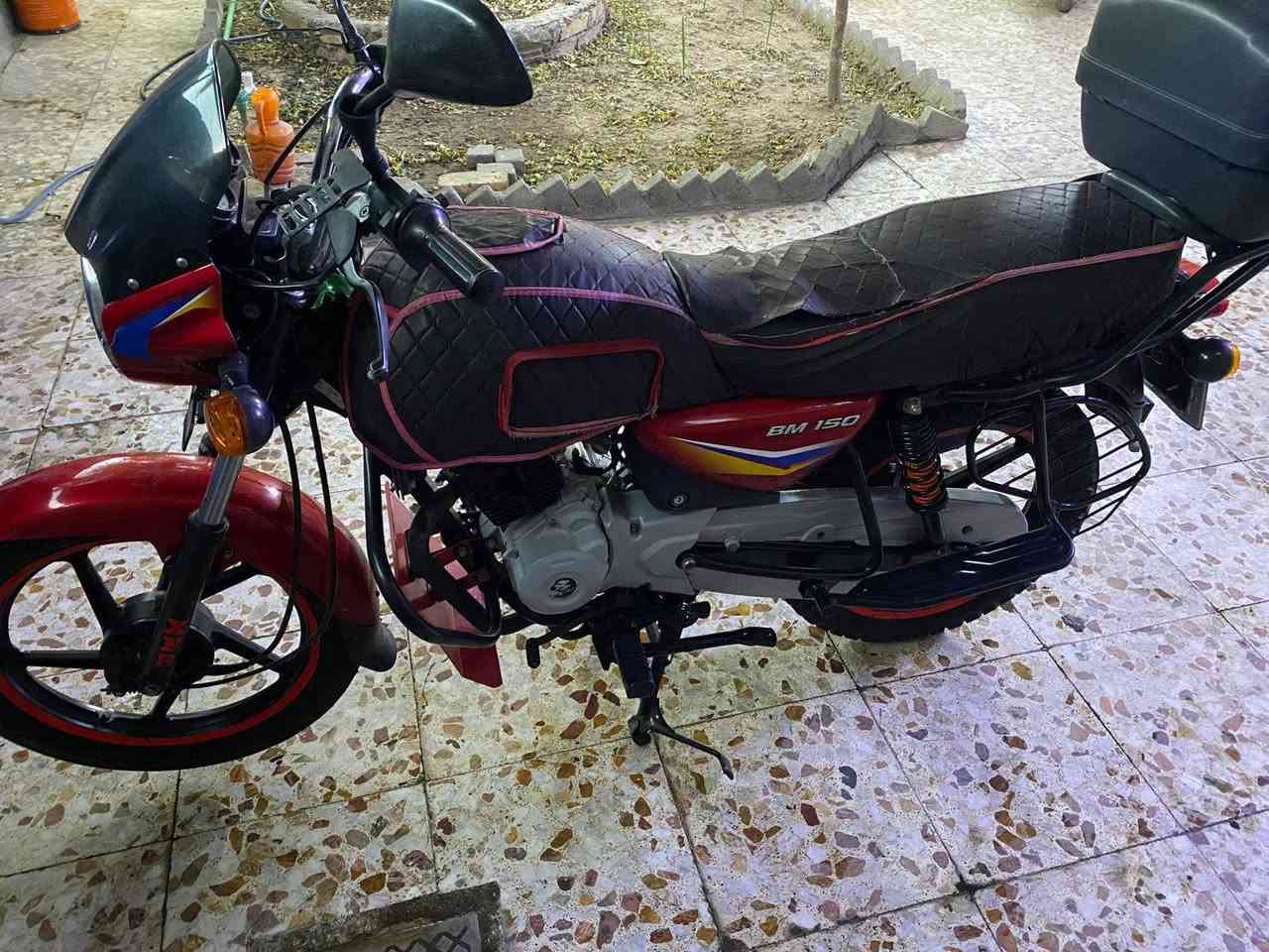 دراجه بوكسرهنديه مديل 2021 مرقمه كامله دراجه كفاله الاستفسار لرقم***********العنوان البصره
