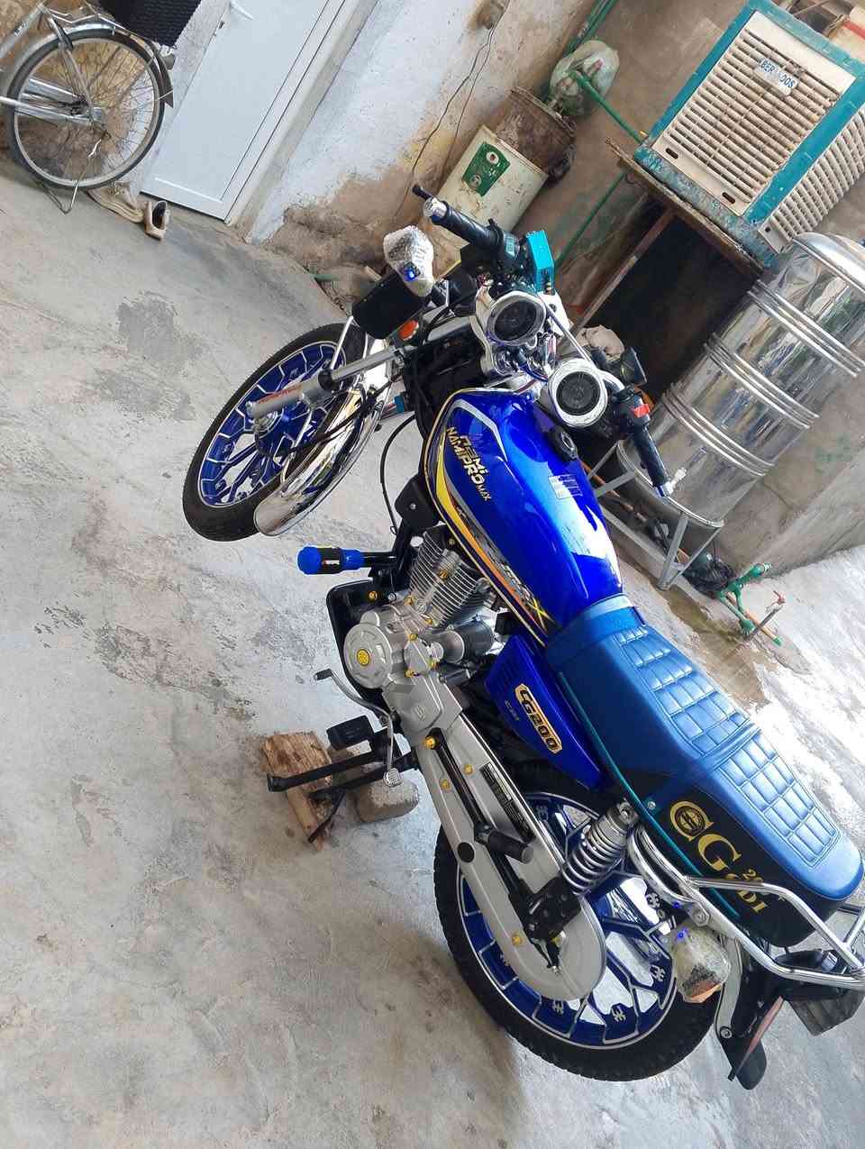 سلام عليكم دراجه نام برو للبيع محرڪ 200cc
دراجه مكفوله من كلشي شغل واطلع السعر 775
وبيه مجال حك الجيه مكاني ديالئ منصوريه الجبل
اتصل وادلل ***********
