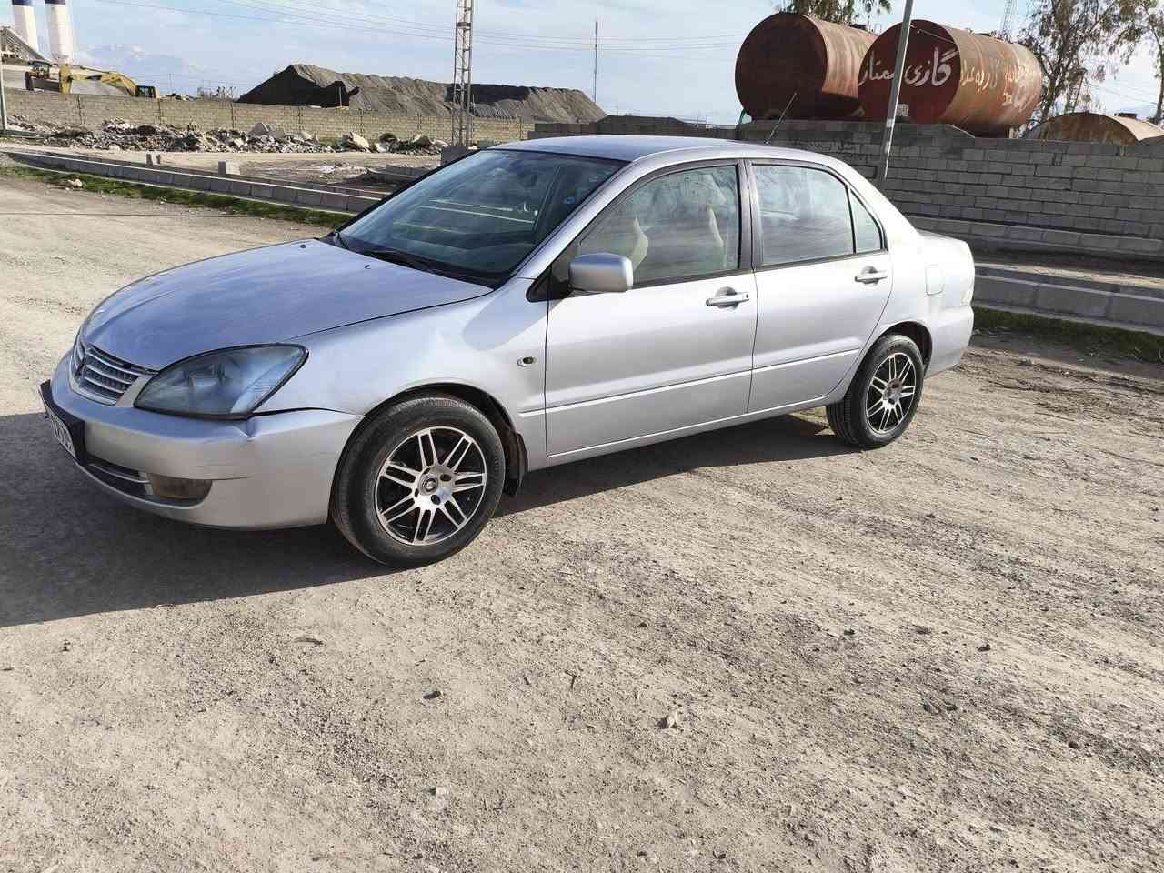 لانسەر 2007مە کینە گەورە توماتیک ناوزەرد سی پارچەی بویاغە بی ناوگرتن کاڵ بوونەوەی هە یه شوین ڕانیە حاجیاوا نرخ 69گە ڵا ***********
