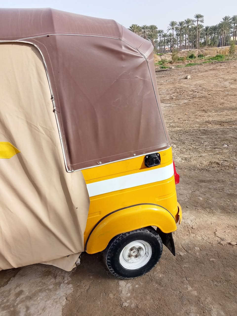 سلام عليكم تكتك لبيع موديل 19كفاله بس مصبوغه لجماليه تكتك مال جناي خير من الله كبل لشارع وراق وكيل شاكر  سعر 4800وبيه مجال بسيط لشراي خاص مامتواجد رقم ***********
