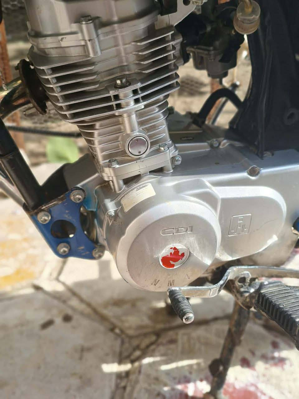 للبيع اومراوس بماكس تعمير ٢٥ كلك محرك بلجيس مامفتوح بدون سبايدر 450 ناصريه مركز
لحد يراسلني هذا راعي الدراجه كروري الحسناوي


**إذا كنت صاحب هذا الإعلان وتريد حذفه لأي سبب، رجاءا أرسل رسالة إلى الدعم الفني**